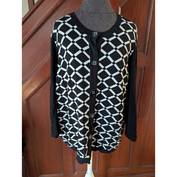Chaus Womens 2X Black & White Diamond Pattern Button-Front Cardigan Sweater - Picture 1 of 8